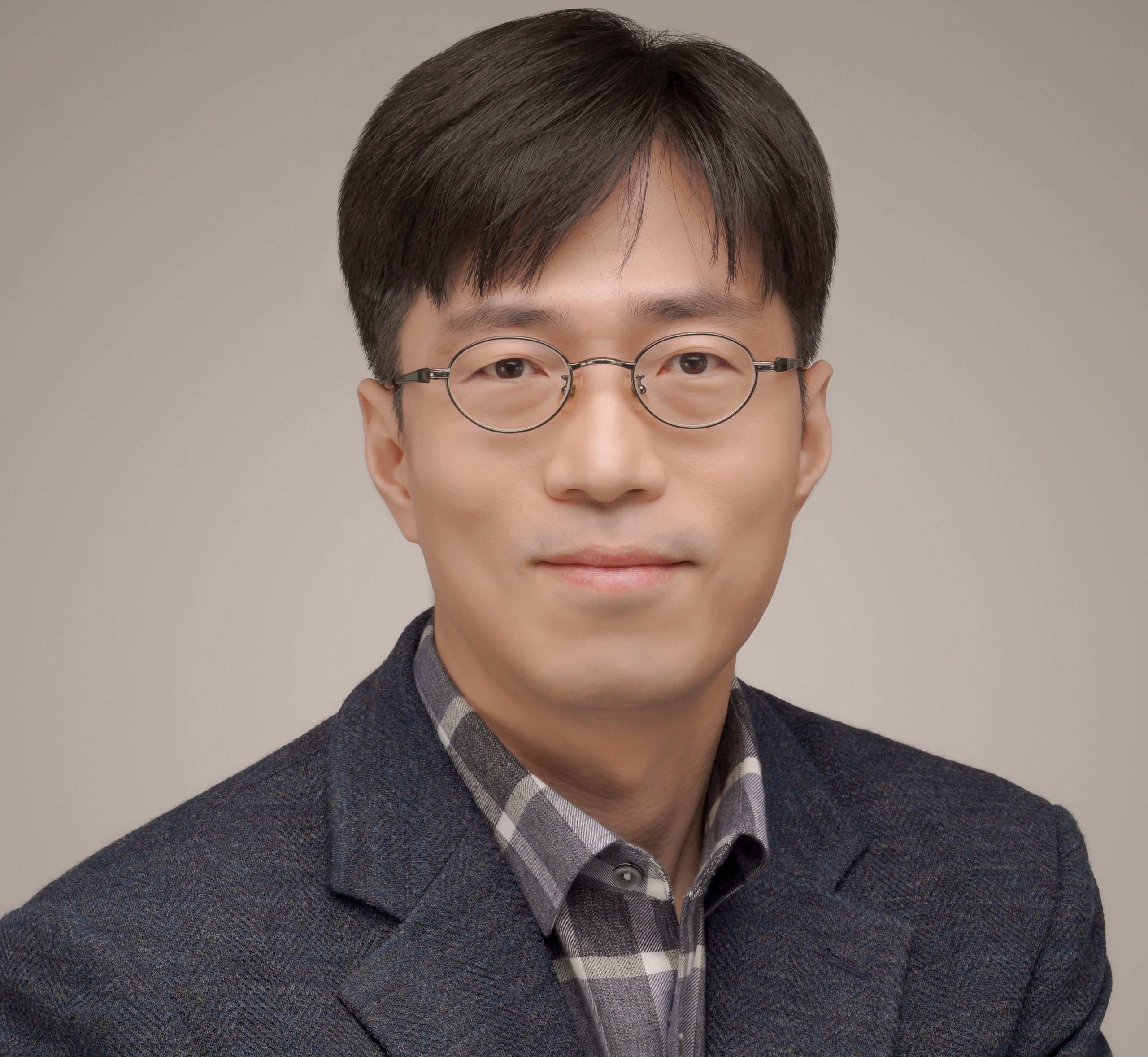 Dr. Sang Joon Kim